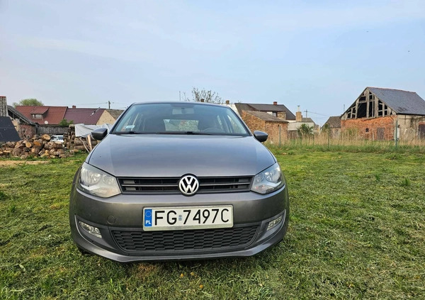 Volkswagen Polo cena 17800 przebieg: 124000, rok produkcji 2009 z Lipno małe 121